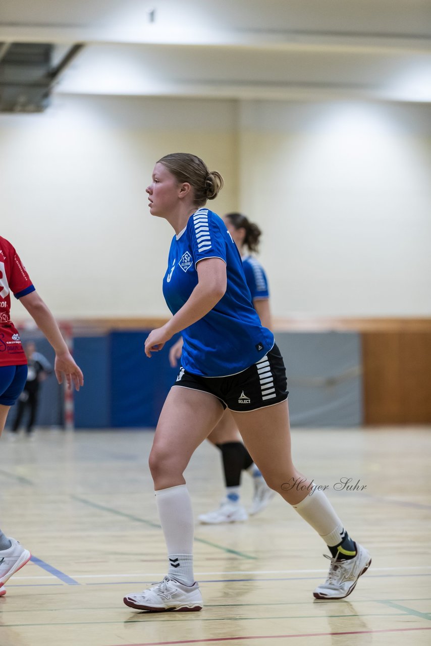 Bild 146 - wBJ TSV Ellerau - HSG Schue/We/Re : Ergebnis: 23:15